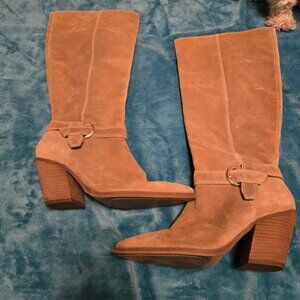 Vince Camuto Tall, wide calf boot. Chunky heal. 9.5M. Camel color